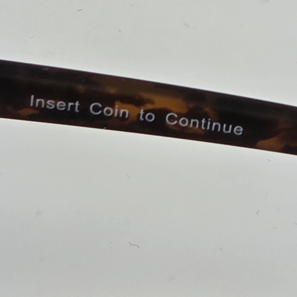 Goodr Insert Coin To Continue Blue Light Glasses Tortoise Brown Keyhole With Bag - Picture 12 of 12